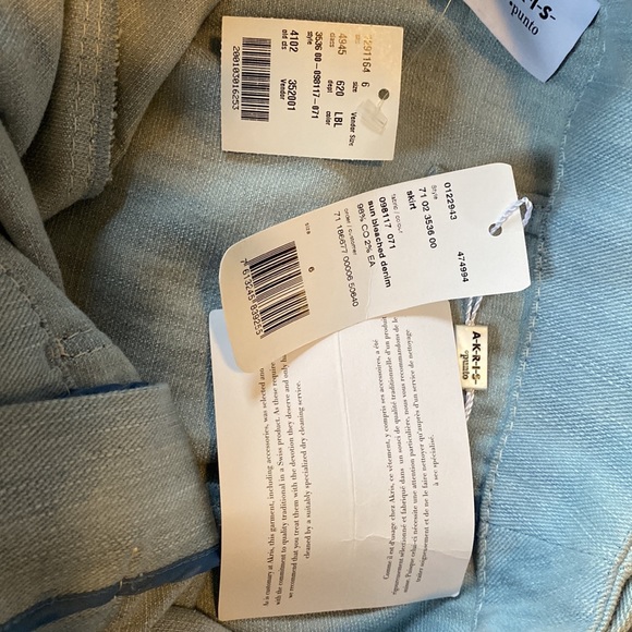 Akris Punto Sun Bleached Denim A-Line Mini Skirt with Belt New with Tags Size 6 - Picture 7 of 7